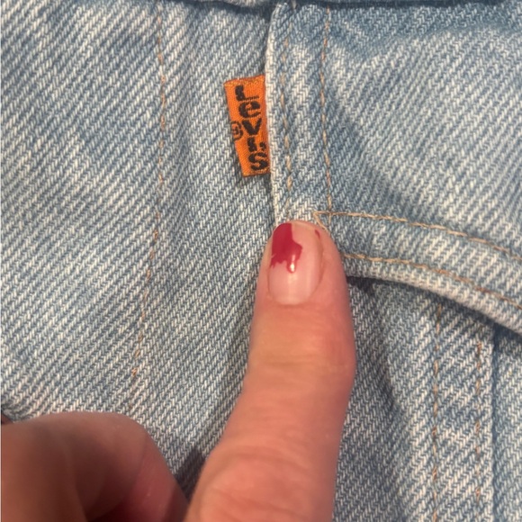 Vintage Levi’s Orange Tab Denim Trucker Jacket Light Wash Leather Patch 80s 90s - Picture 7 of 7